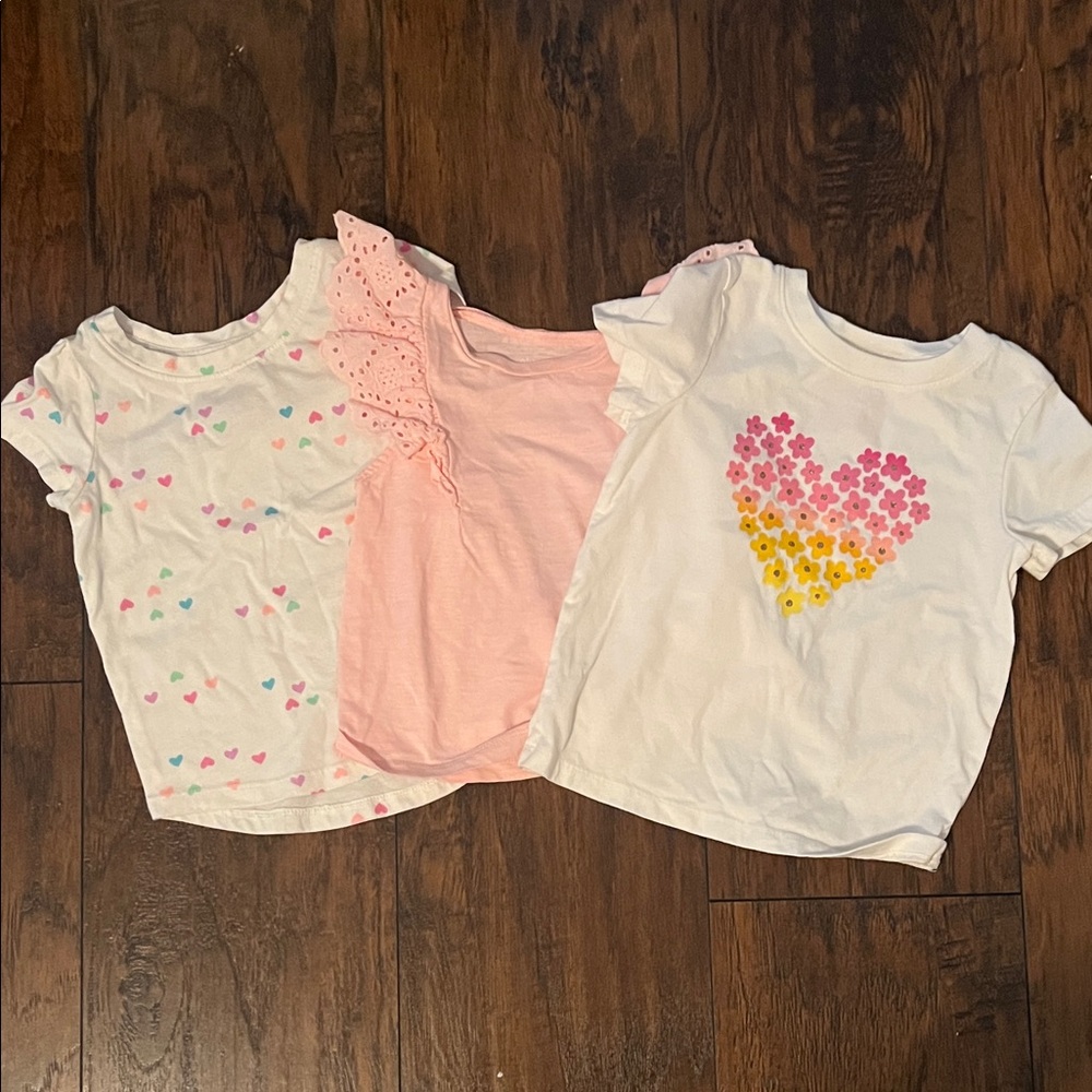 Set of Three Girls' T-Shirts with Heart Designs